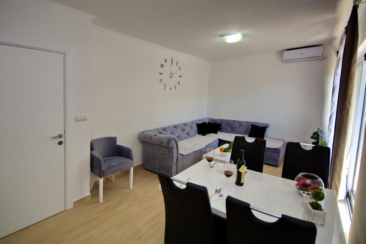 Apartment Martin Kotor Luaran gambar