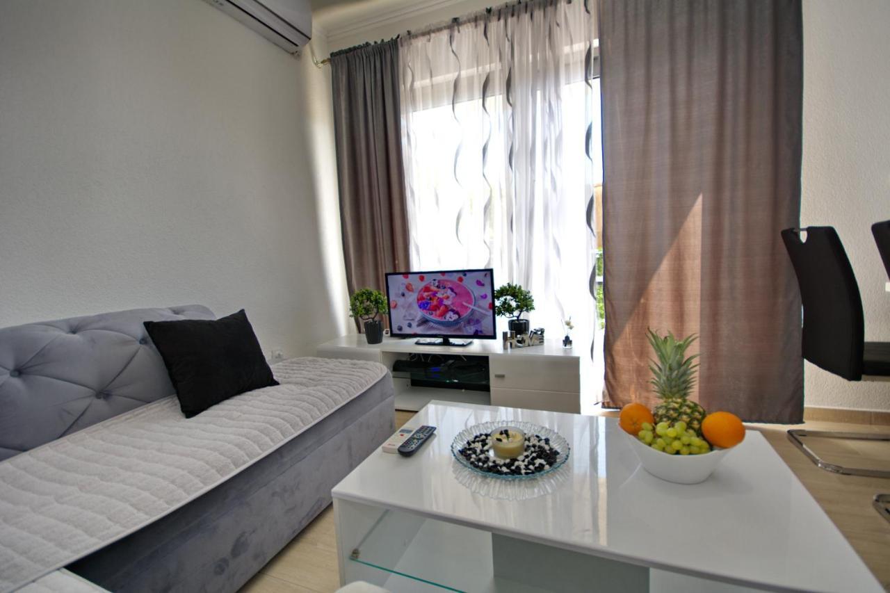 Apartment Martin Kotor Luaran gambar