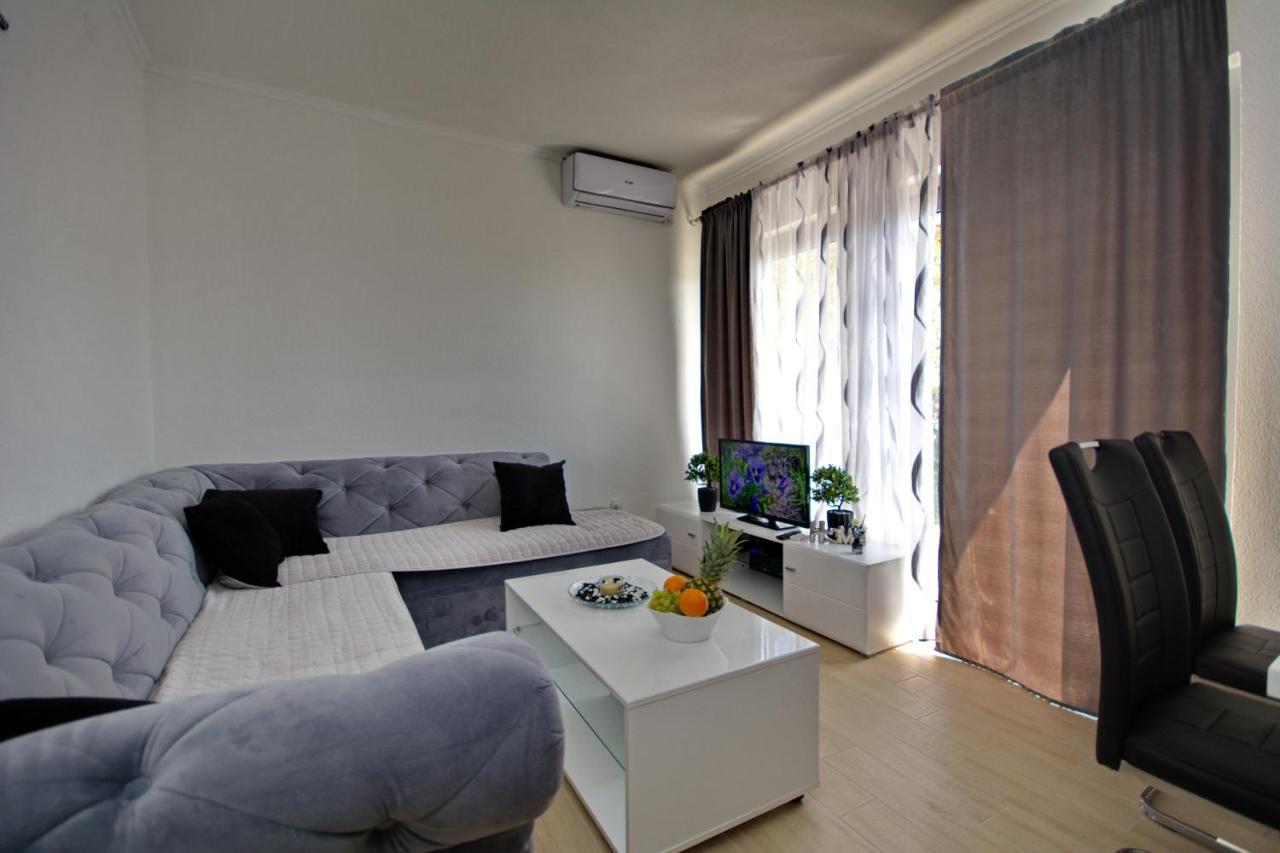 Apartment Martin Kotor Luaran gambar